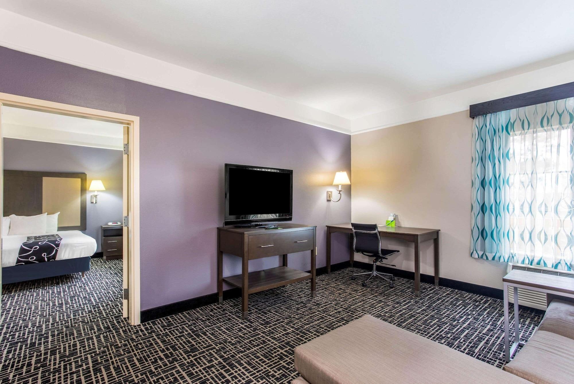 La Quinta Inn & Suites Fultondale Exteriör bild